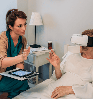 Visite médicale à domicile pour patients âgés ou à mobilité réduite.
